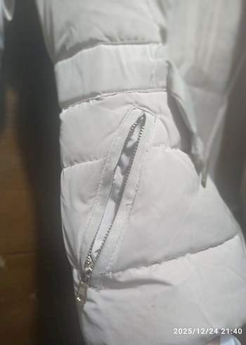 Krem Kışlık Mont kiz çocuk mont 9 yaş mont - Görsel 3