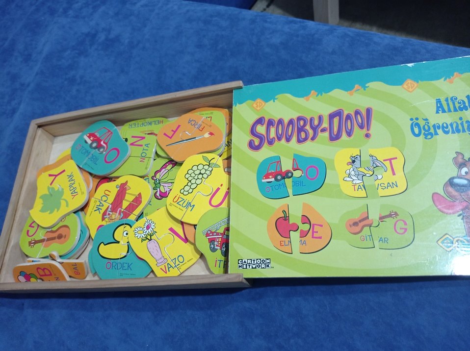Scooby-Doo Alfabe Öğreniyorum 56 Parça Puzzle - Görsel 5