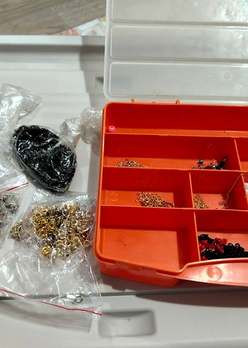 Renkli Harfli Tırnak Süslemeleri - Görsel 17