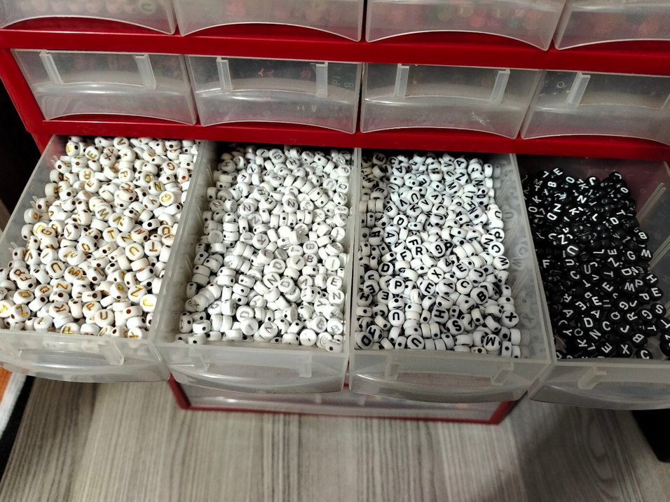 Renkli Harfli Tırnak Süslemeleri - Görsel 3