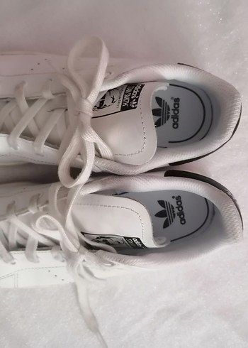 32 Beden Adidas Beyaz Unisex çocuk Sneakers