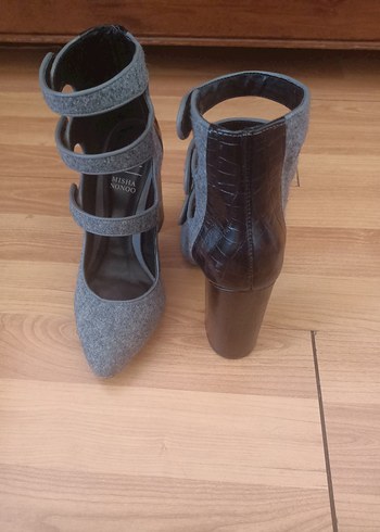 Gri Keçe Stiletto Topuklu Kadın Ayakkabı - Görsel 5