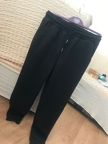 Kadifemsi alt eşofman