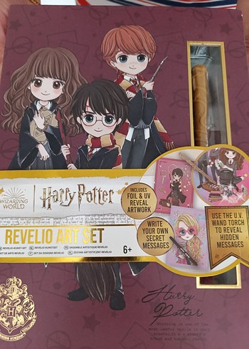 Harry Potter Revelio Sanat Seti, UV Değnekli
