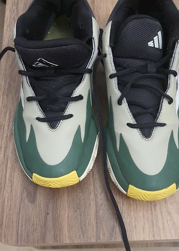 Adidas Basketbol Ayakkabısı