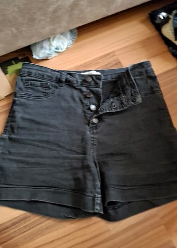Düğmeli Siyah Mini Kadın Denim Şort