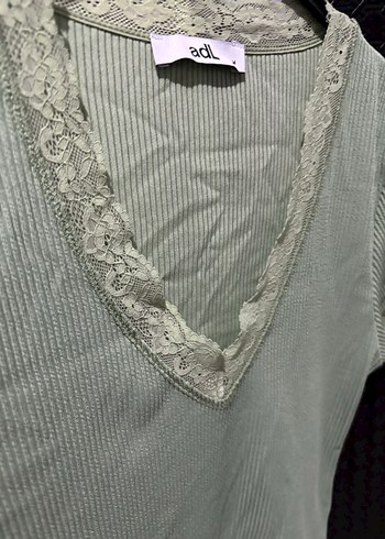 adL Yeşil Dantel Detaylı Kadın tişörtleri - Görsel 10