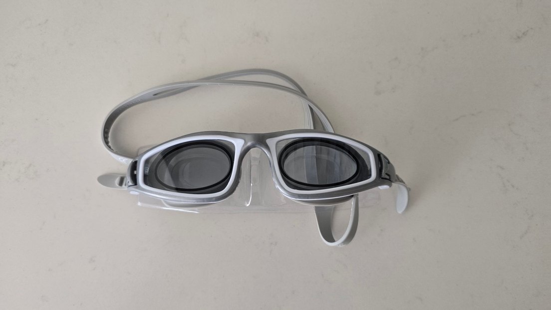 Voit yüzücü gözlüğü - Görsel 2