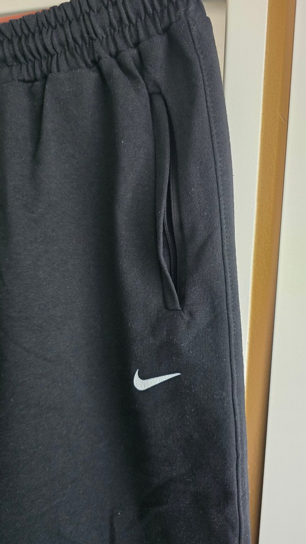 Hiç giyilnemiş erkek şort - Görsel 3