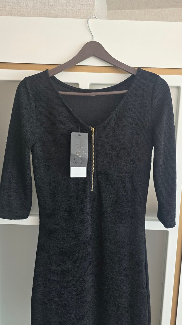 Yeni etiketli kadın elbise - Görsel 2