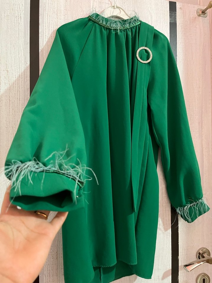 Yeşil Kuşaklı Uzun Kollu Uzun Elbise - Görsel 3