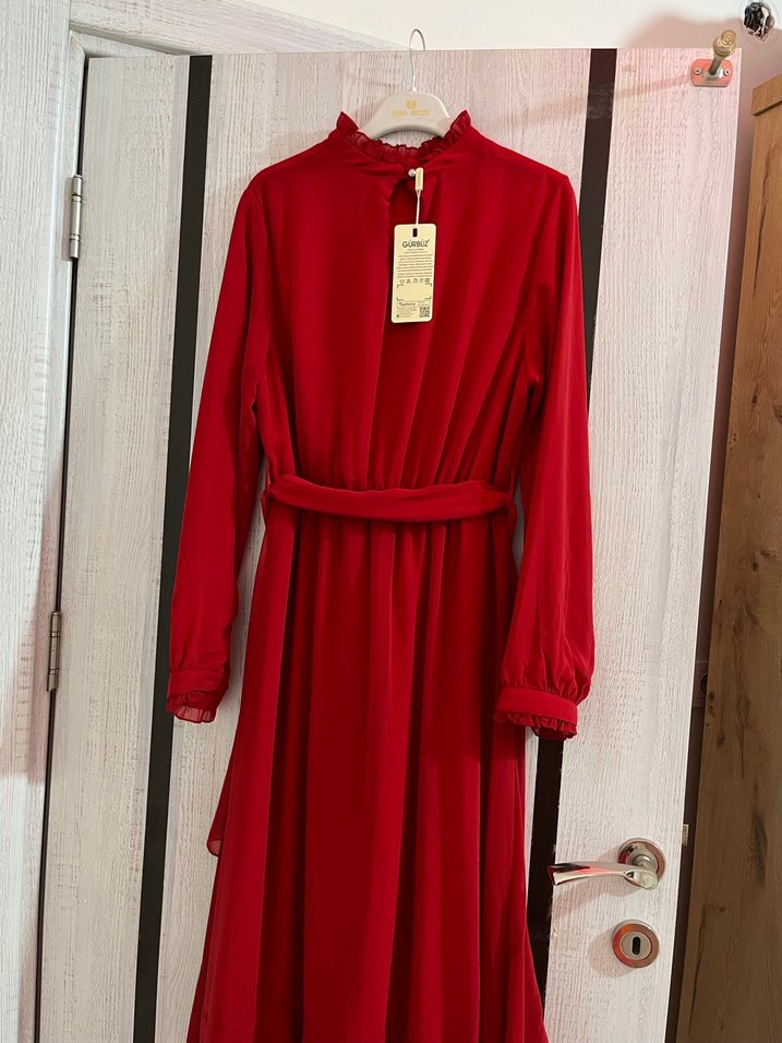 Kemerli Klasik Uzun Kırmızı Elbise - Görsel 5