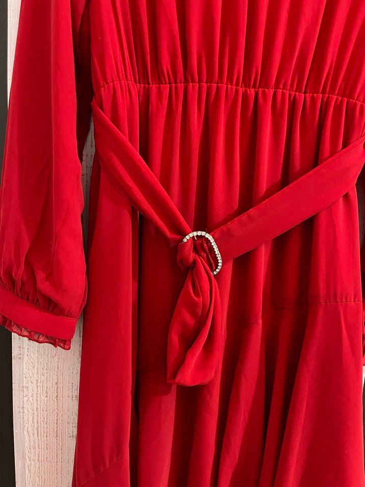 Kemerli Klasik Uzun Kırmızı Elbise - Görsel 3