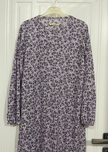 Uzun Kollu Mor Bağlama Desenli Uzun Elbise - Görsel 2