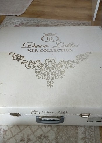 İşlemeli Beyaz battaniye Takımı - Görsel 4