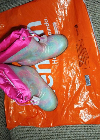 Renkli Tie-Dye Desenli Kız Yağmur Çizmesi - Görsel 3