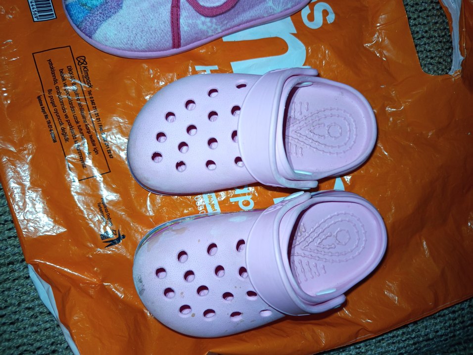 Kız Çocuk Pembe Kaydırmaz Terlikler ev pufu - Görsel 3