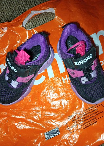 Mor Renkli Kız Çocuk Spor Ayakkabı - Görsel 4