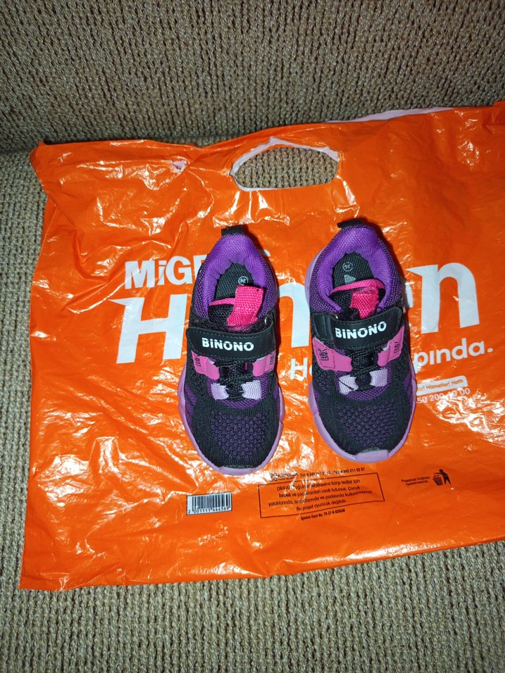 Mor Renkli Kız Çocuk Spor Ayakkabı - Görsel 2