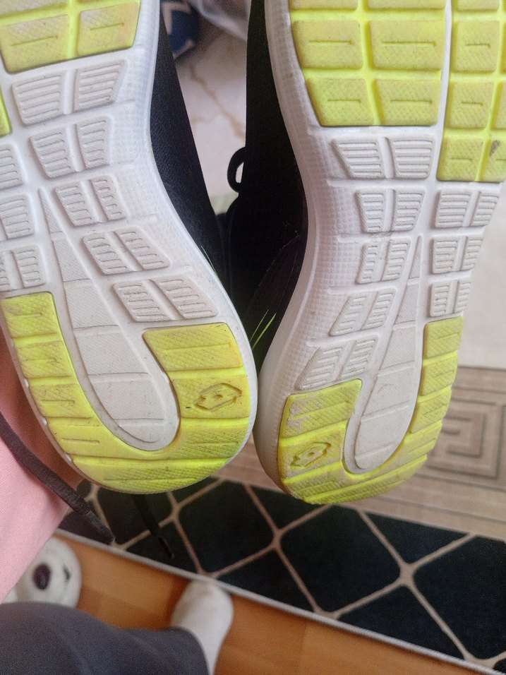 Yeşil Siyah Spor Ayakkabı Bağcıkları orjinal letoon - Görsel 2