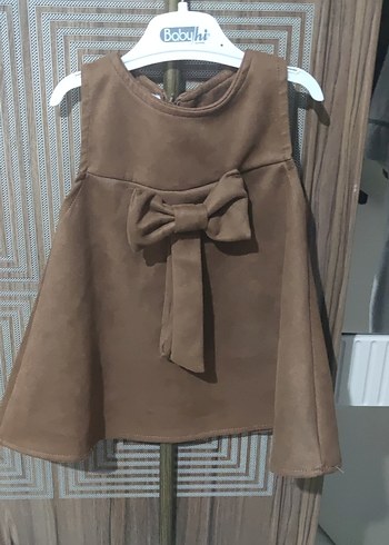 Kahverengi Süet Fiyonklu Kolsuz Kız Elbisesi - Görsel 2