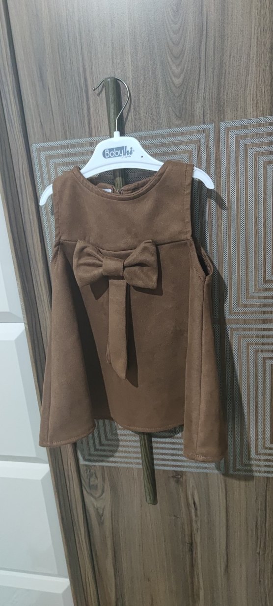 Kahverengi Süet Fiyonklu Kolsuz Kız Elbisesi - Görsel 4