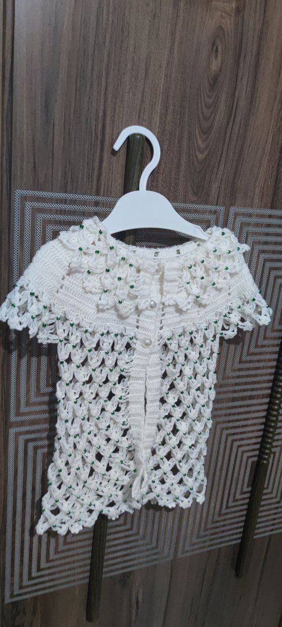 Kızlar için Beyaz Dantel Detaylı Örgü yelek - Görsel 2