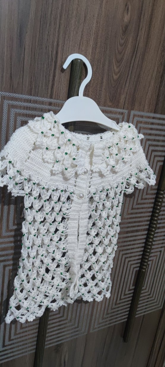 Kızlar için Beyaz Dantel Detaylı Örgü yelek - Görsel 3