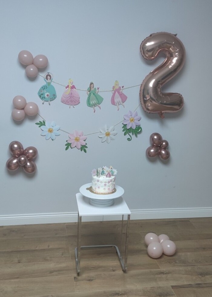 Parti malzemeleri prenses temalı konsep - Görsel 3