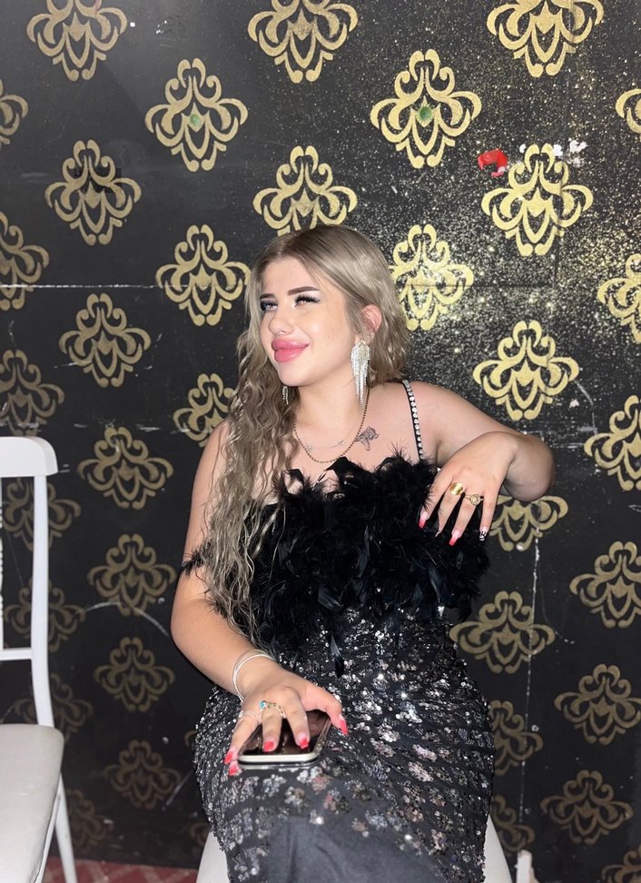 Siyah Parlak Straplez Uzun Gotik Elbise - Görsel 2