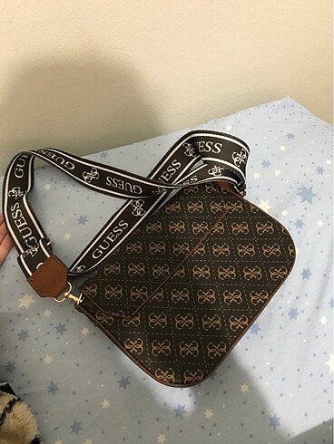  Beden Guess çanta