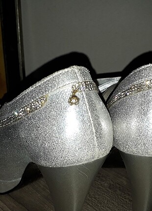 Markasız Ürün Stiletto