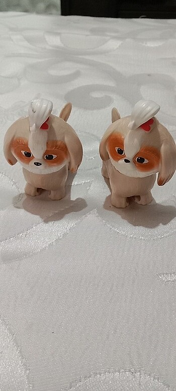 Figür oyuncak köpekler