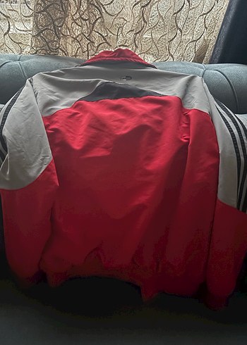 Adidas Kırmızı Gri Erkek Fermuarlı Yağmurluk - Görsel 3