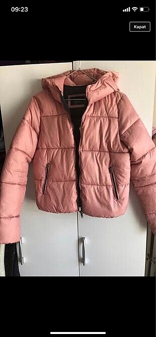 Bershka mont