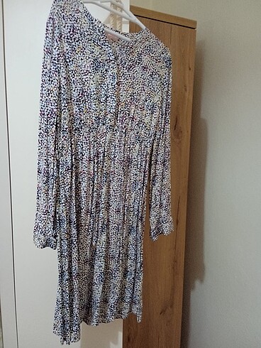 Günlük çiçekli elbise - Görsel 2