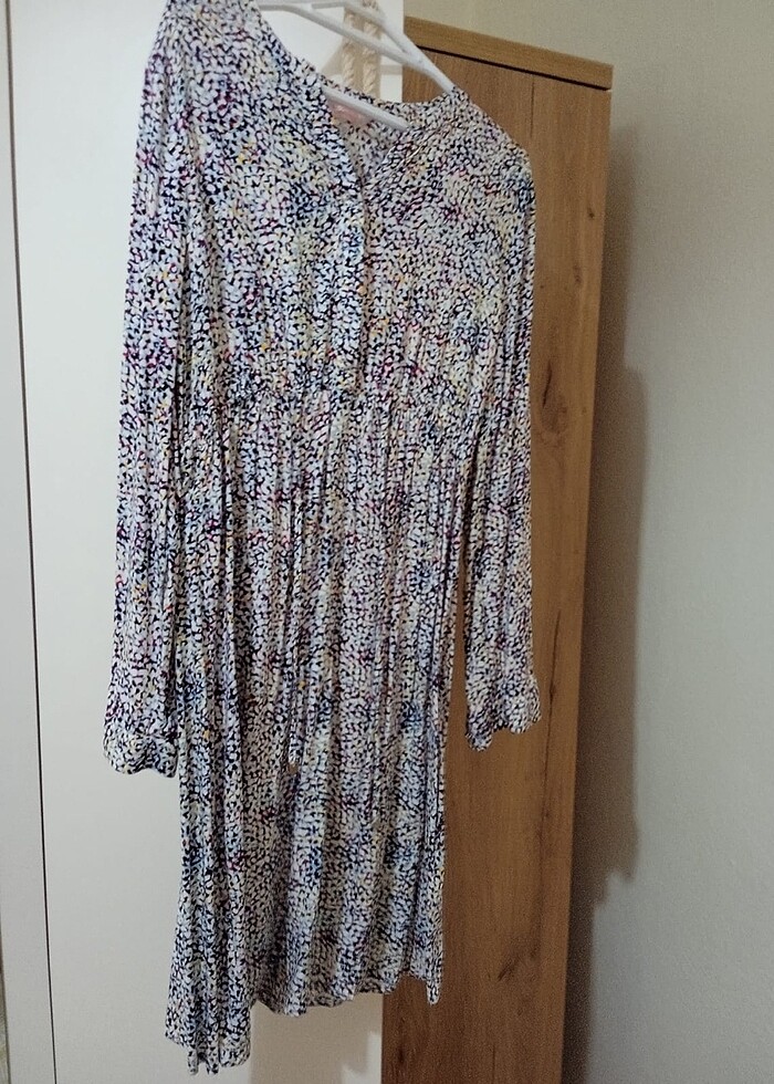 Günlük çiçekli elbise - Görsel 2