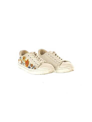 Vintage Love PreLoved Spor Ayakkabı %70 İndirimli.
