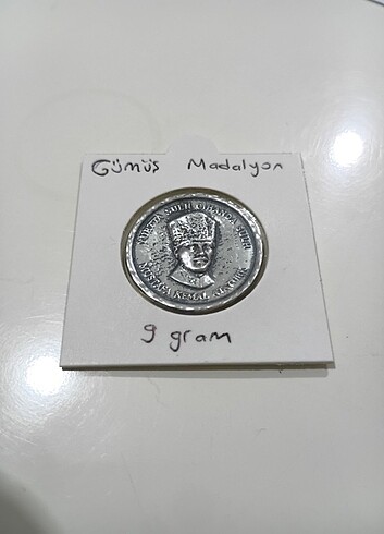 Beden Renk Gümüş madalyon
