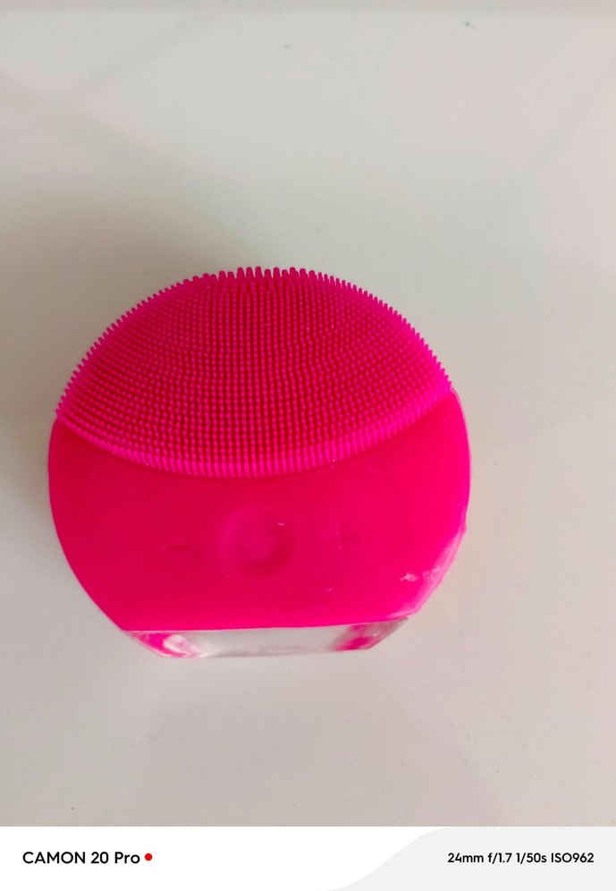 Pembe Yüz Temizleme Cihazı - Görsel 2