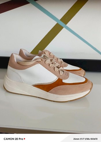 Bej Kadın Dolgu Topuk Spor Ayakkabı - Görsel 2