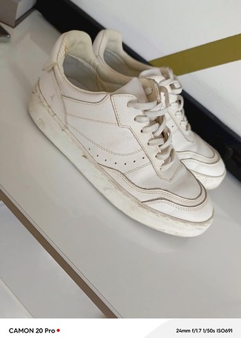 Beyaz Minimalist Kadın Sneakers - Görsel 2