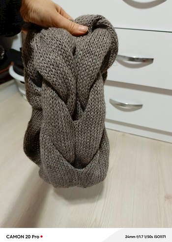 Örgü Kadın Şal - Görsel 2