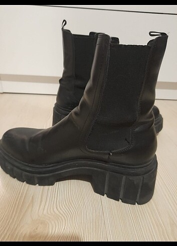 Deichmann Deichman kadin bot