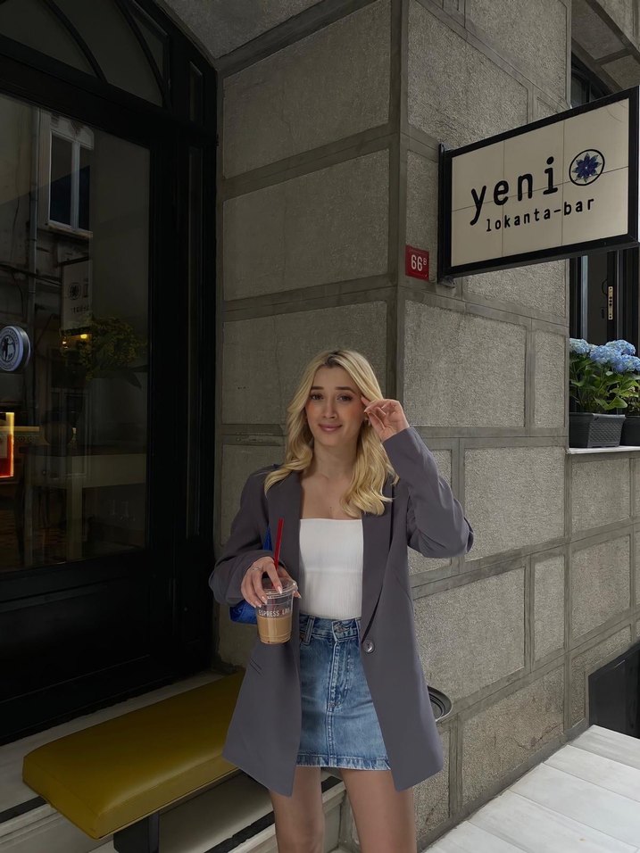 Düğmeli Gri  Kadın Blazer - Görsel 4