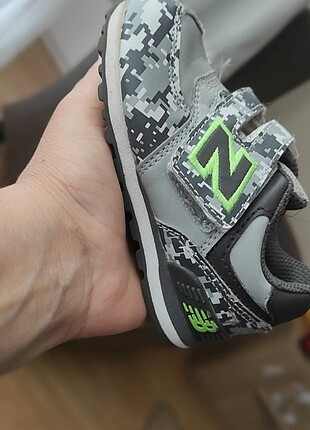 23 Beden Unisex 22.5 newbalance cocuk ayakkabısı...