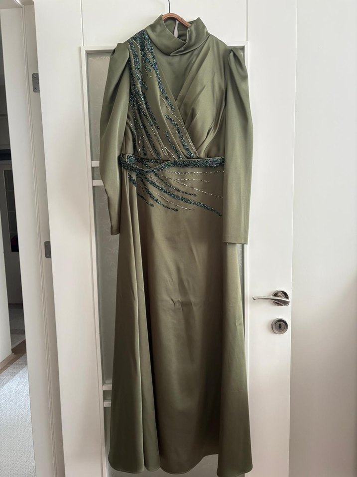 Kadın Parlak Haki Uzun Abiye Elbise - Görsel 4