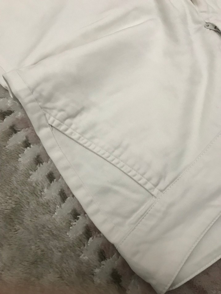 Beyaz Rahat Mini Şort - Görsel 2