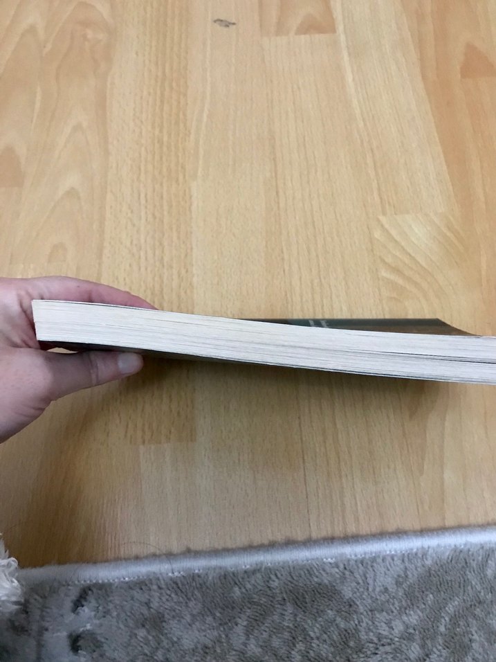 Hakan Mengüç Mutluluğu Sende Bulan Senindir Roman - Görsel 2