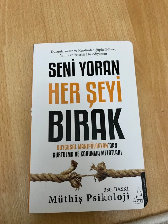 Seni Yoran Her Şeyi Bırak Roman - Görsel 3
